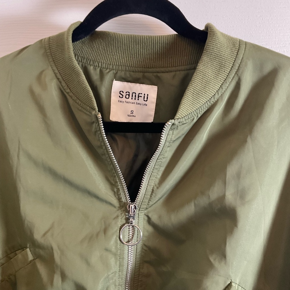 Sanfu Olive Green Cropped Bomber Jacket – Ruched Toggle Sleeves – Size S - Picture 3 of 12
